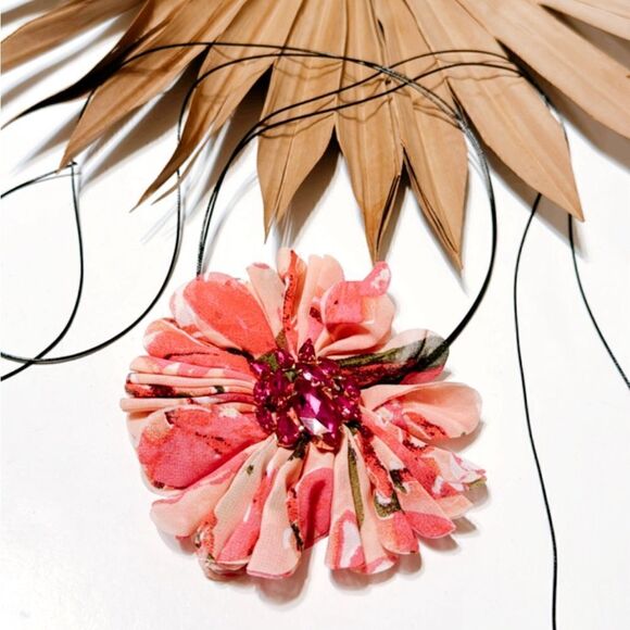 Flower choker necklace S725 - Picture 1 of 3